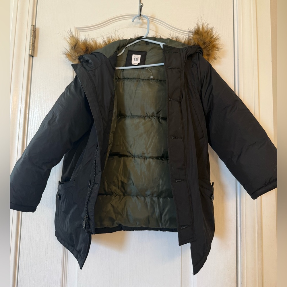 Heavyweight Gap toddler coat parka fur trim